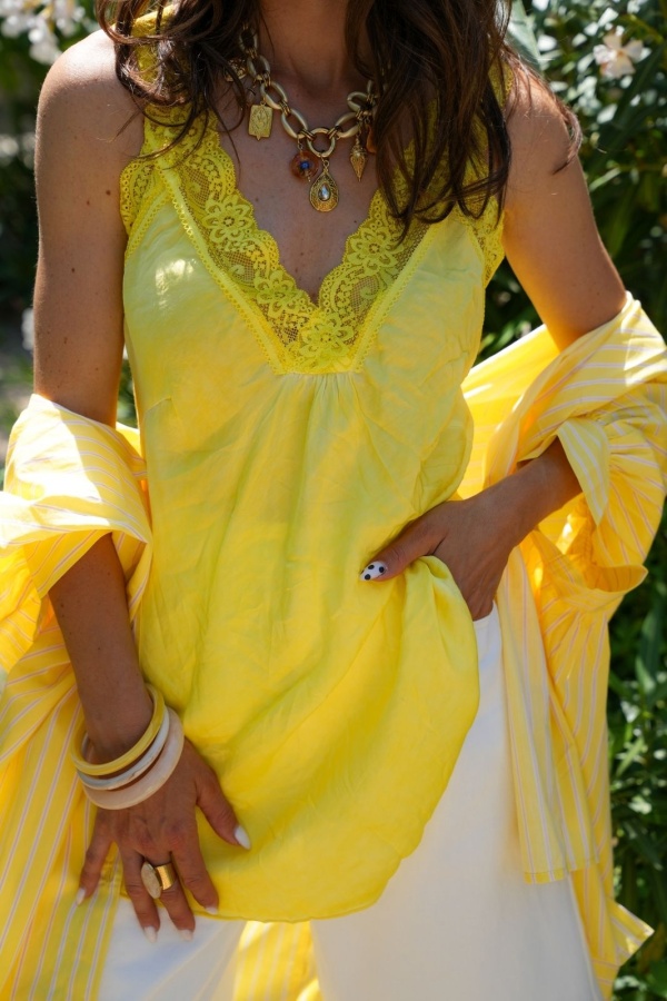 DEBARDEUR DENTEL JAUNE