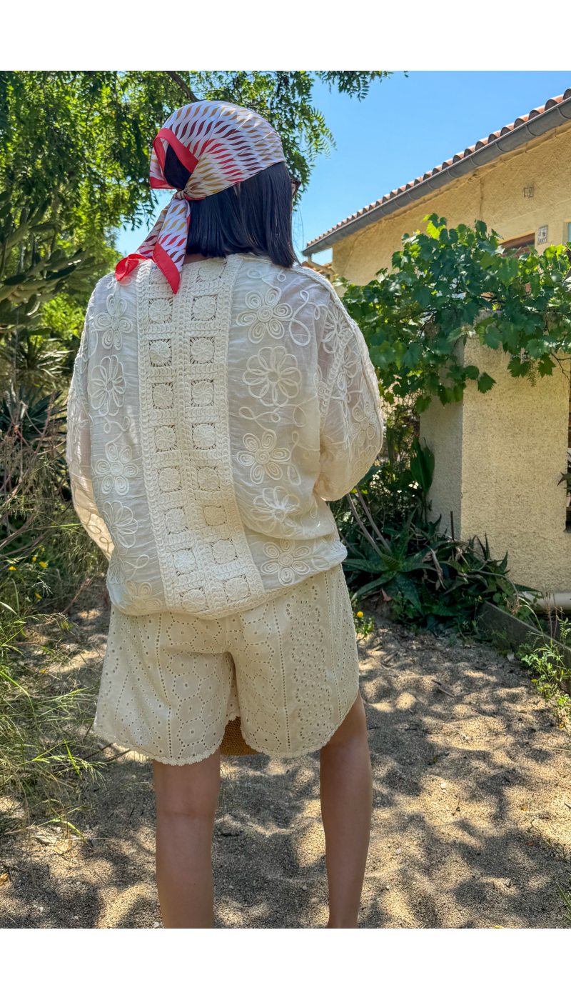 Gilet Femme Macramé Écru NOUR - Élégance et Style