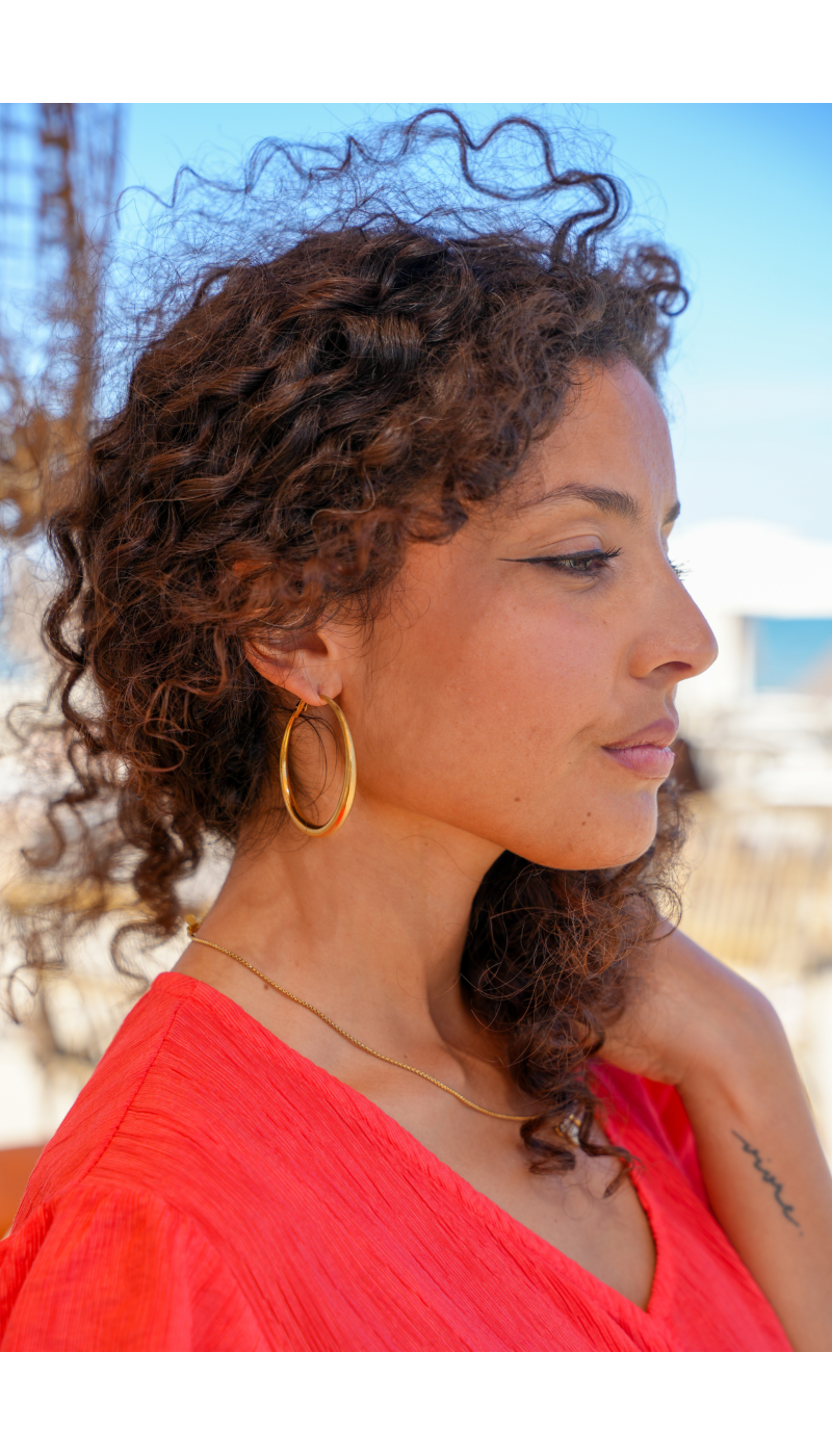 Boucles d'Oreilles Dorées E26 - Élégance à Votre Portée