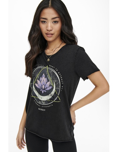 T-shirt preta ONLLUCY