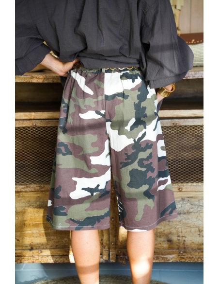 Pantalones cortos LIVIA de camuflaje