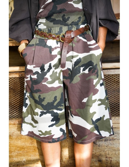 LIVIA Camouflage Shorts