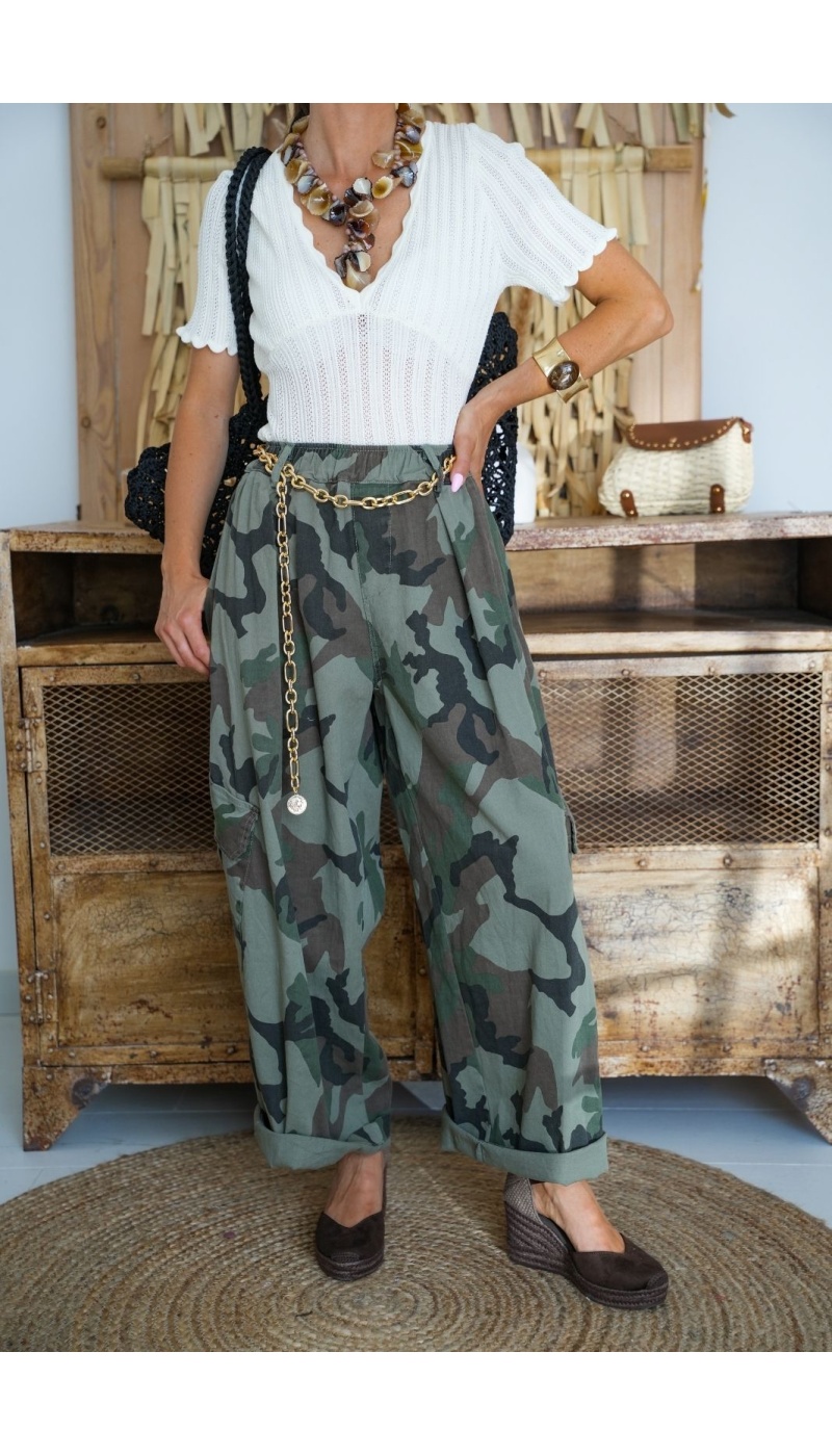 Pantalón caqui estampado militar JEANNE