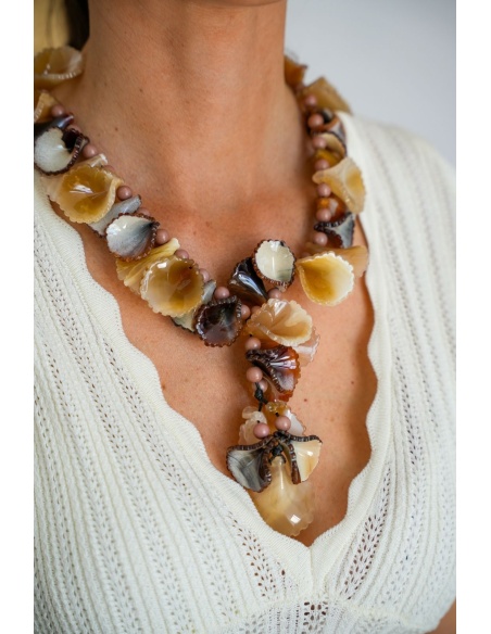 Camel Shell Necklace CYMBIOLA