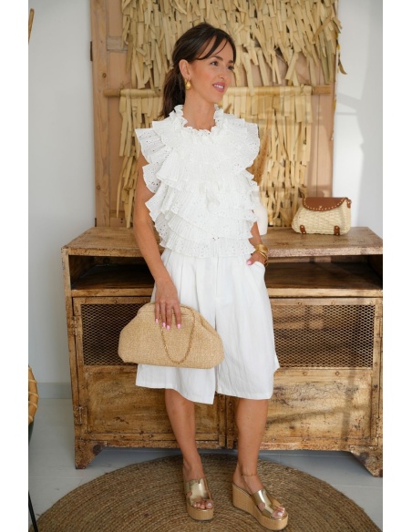 Elegantes TOPS BORDADOS BLANCOS E26 - Estilo chic para todas las ocasiones