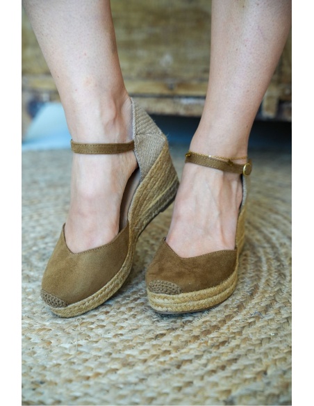 Camel TOSSA Wedge Espadrilles
