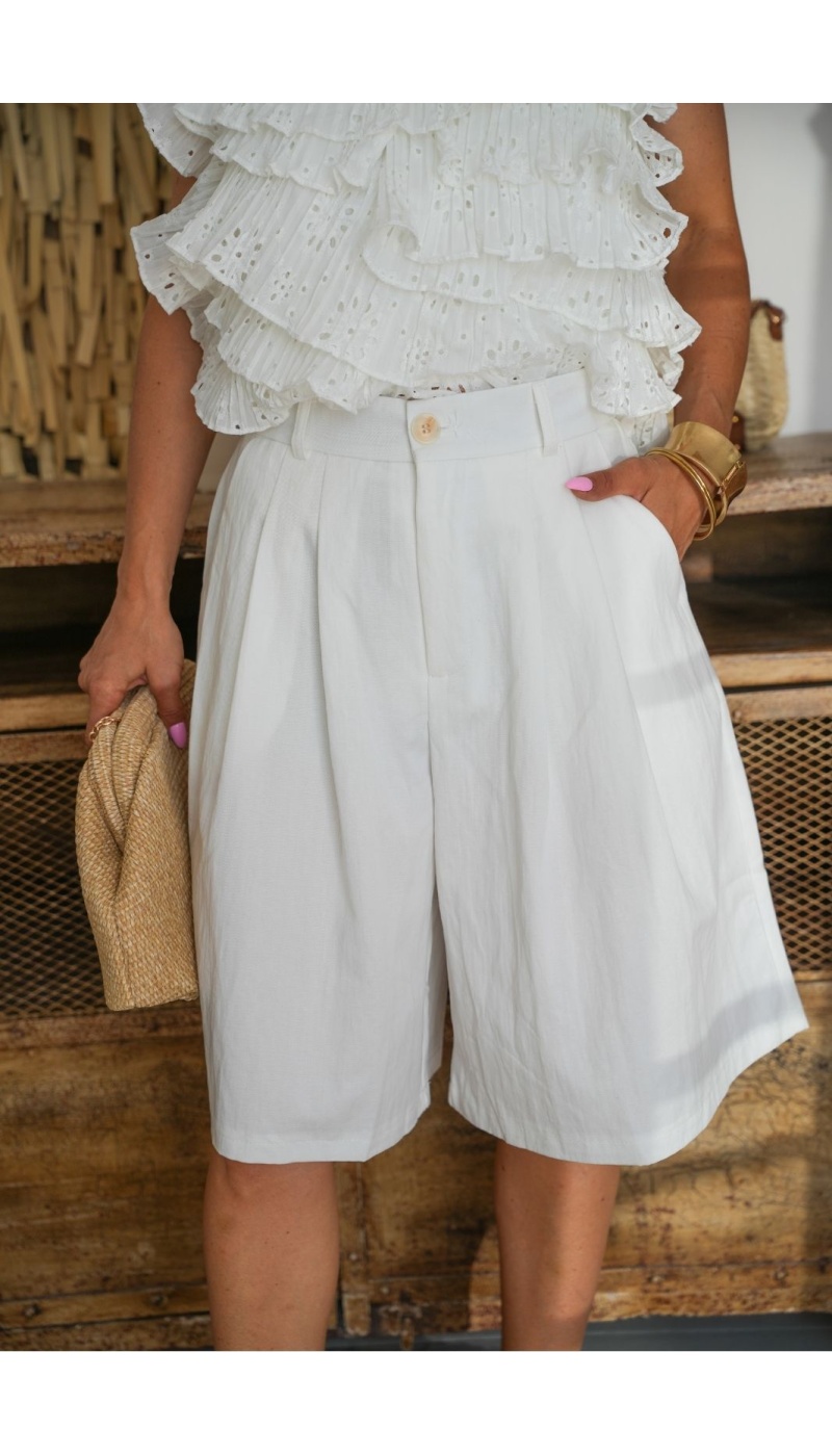 CARLA White Bermuda Shorts