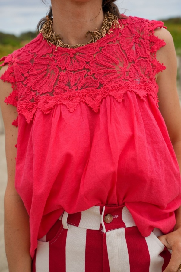 Top bordado rojo LOLA