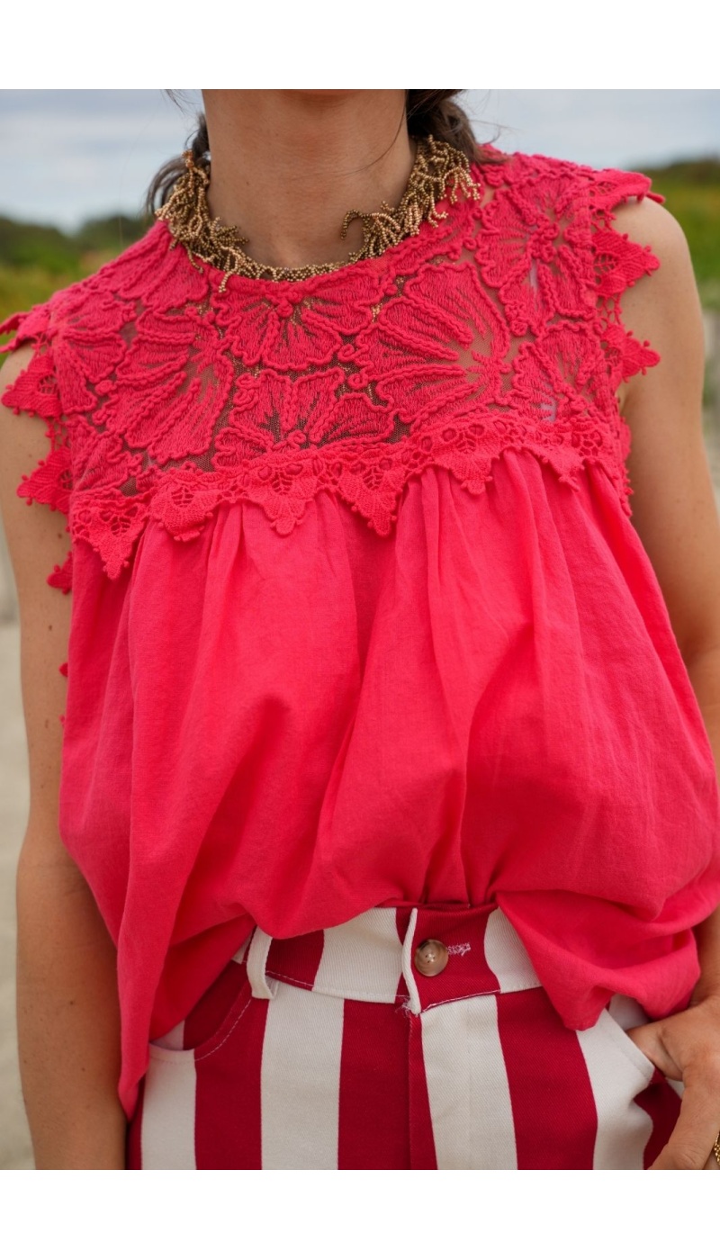 Top ricamato rosso LOLA