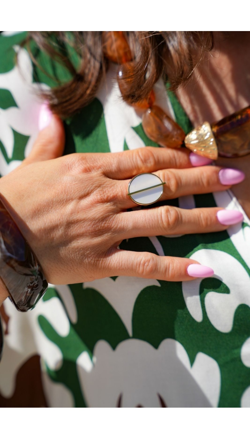 AMAYA White Oval Ring