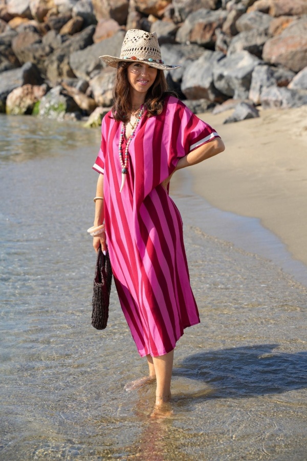 Vestido Longo Listrado Rosa VAIANA – Elegância e Conforto