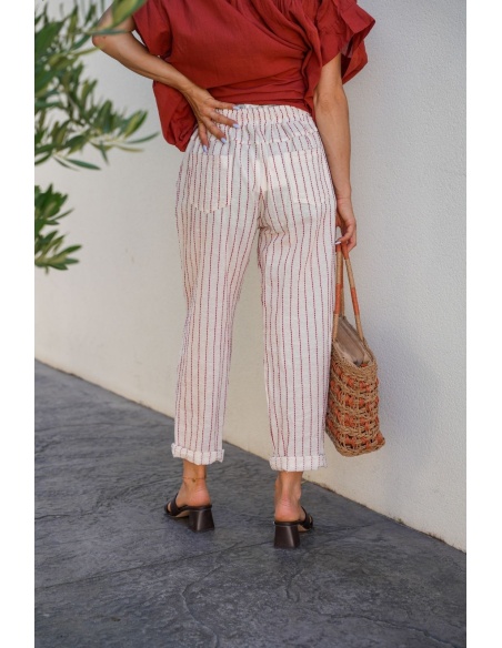 Pantalon Rayé Rouge ROSY - Élégance et Confort à Domicile