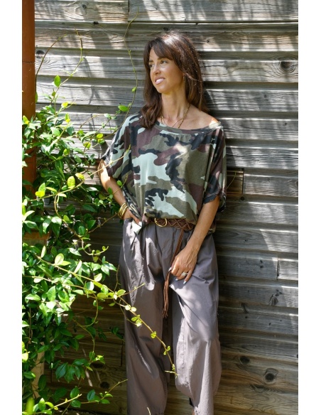 Johanna GUARDIA Militär-T-Shirt Johanna - 1 | Willkommen
