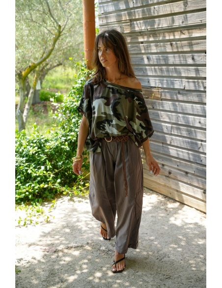 Johanna GUARDIA Military T-shirt Johanna - 2 | Welcome