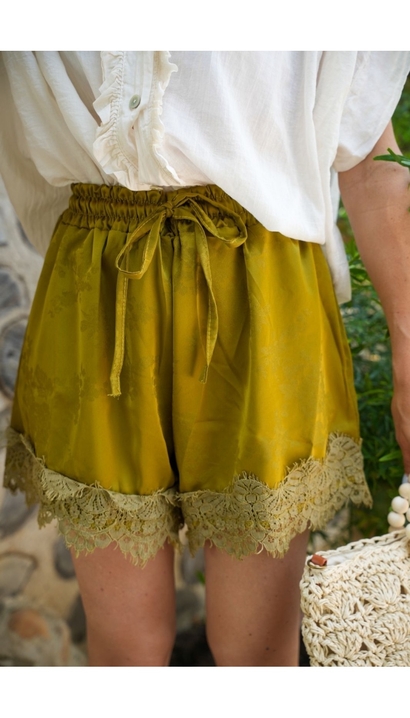 Short Imprimé Vert Dentelle SCIACCA - Élégance Printanière