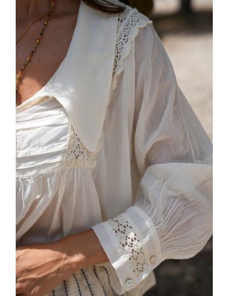 Blouse Brodé Ecru Banditas TRAIANO