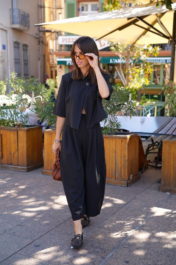 Pantalon Fluide Noir VANESSA - Élégance et Confort Féminin
