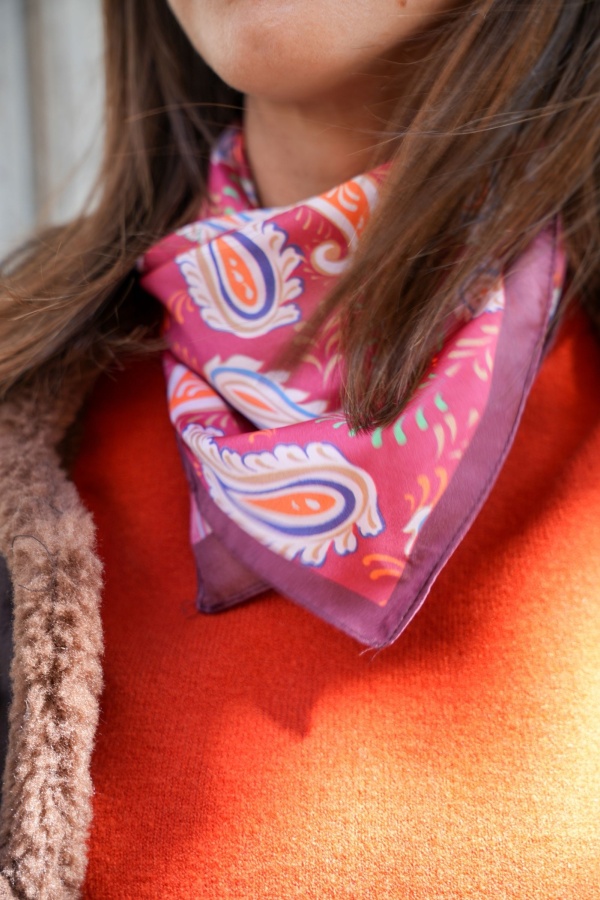 JUSTINE Roter Schal Noho - 3 | Willkommen