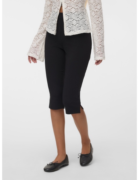 Pantalon Capri Black VMLOLA Vero Moda - 3 | BAS