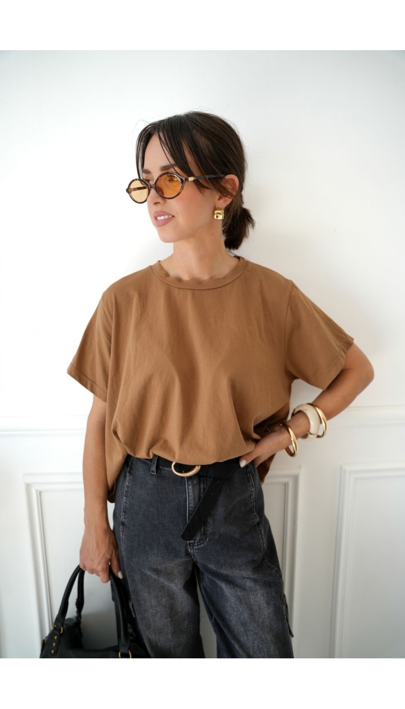 T-shirt Uni Camel Johanna ALOI Johanna - 1 | Accueil